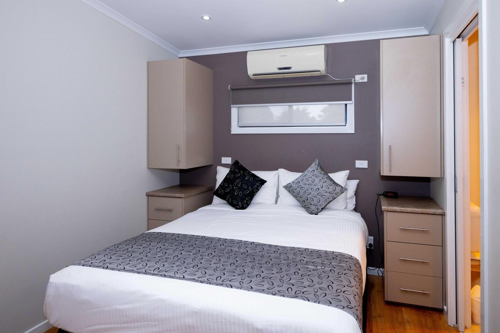 Airport Tourist Village Melbourne City Zimmer foto