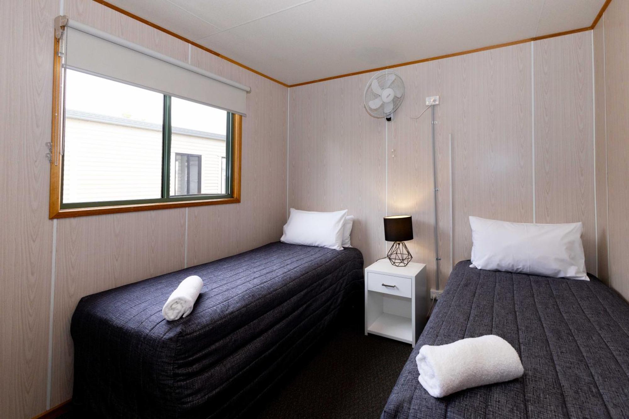 Airport Tourist Village Melbourne City Zimmer foto